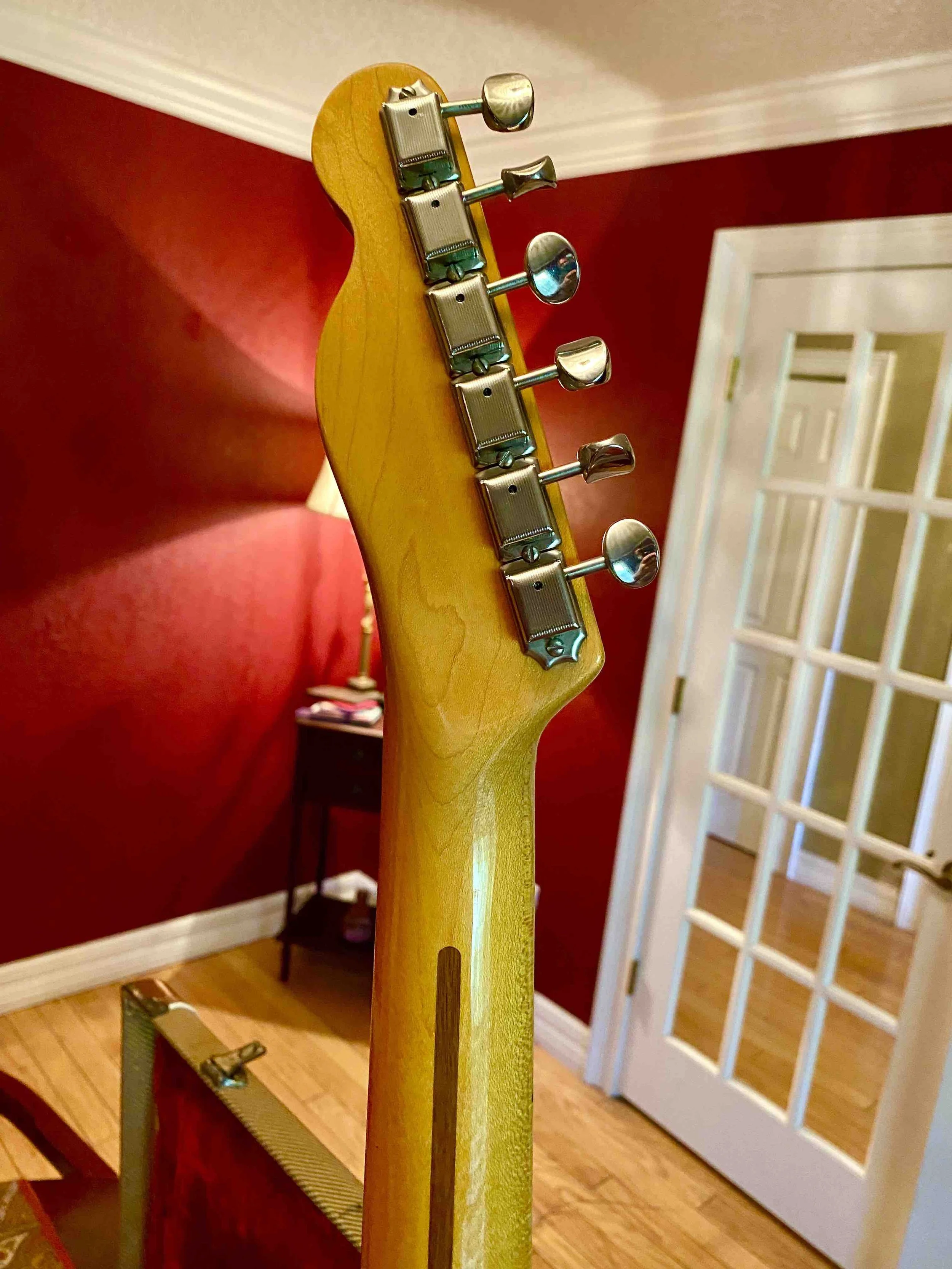 1982-1984 Fullerton Fender Vintage Series '52 Telecaster Reissue